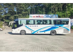 50座旅游大巴租车指南:价格、服务与专业选择 50座旅游大巴租车指南:价格、服务与专业选择