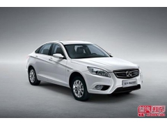 你还在做这些对自己和家人有害的驾驶习惯吗? 你还在做这些对自己和家人有害的驾驶习惯吗?