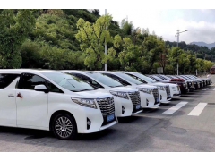 北京哪个平台可以带司机租车？（首汽租车官网）