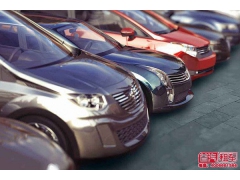 新旧车辆、租赁期限等因素使得不同品牌的租赁价格不同