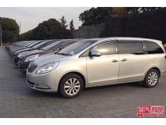 验车时一定要检查相关证件和保险 验车时一定要检查相关证件和保险