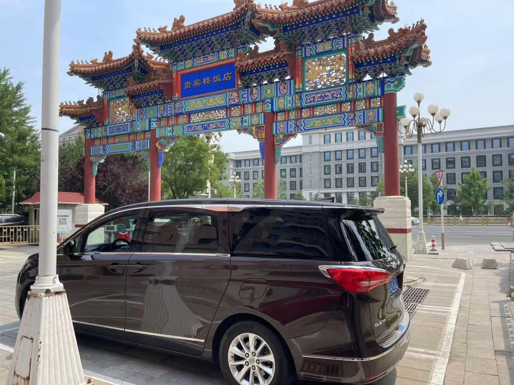 别克商务7座新款